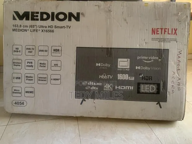 Medion 65" Ultra HD Smart TV · Photo 1