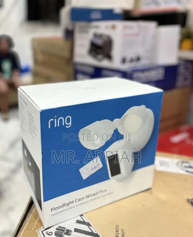 Order Authentic Ring Floodlight Cam Wired Pro(White) · Photo 1