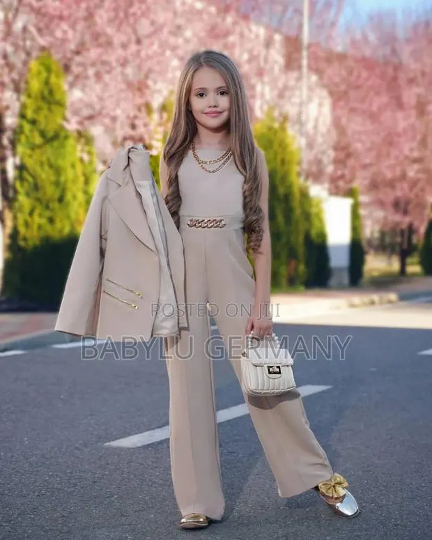 4 Piece Beige Jumpsuit With Bag, Necklace and Blazer · Photo 1