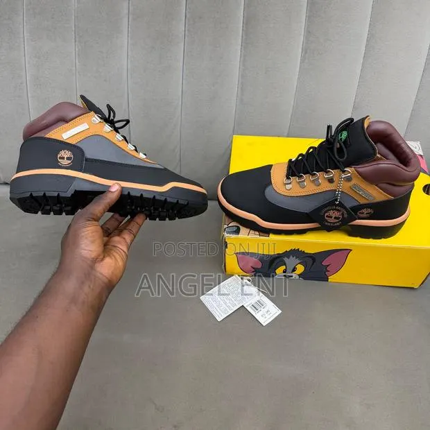 Timberland Waterproof Field Boots Available in Box (Loc: Adum Kumasi) · Photo 1