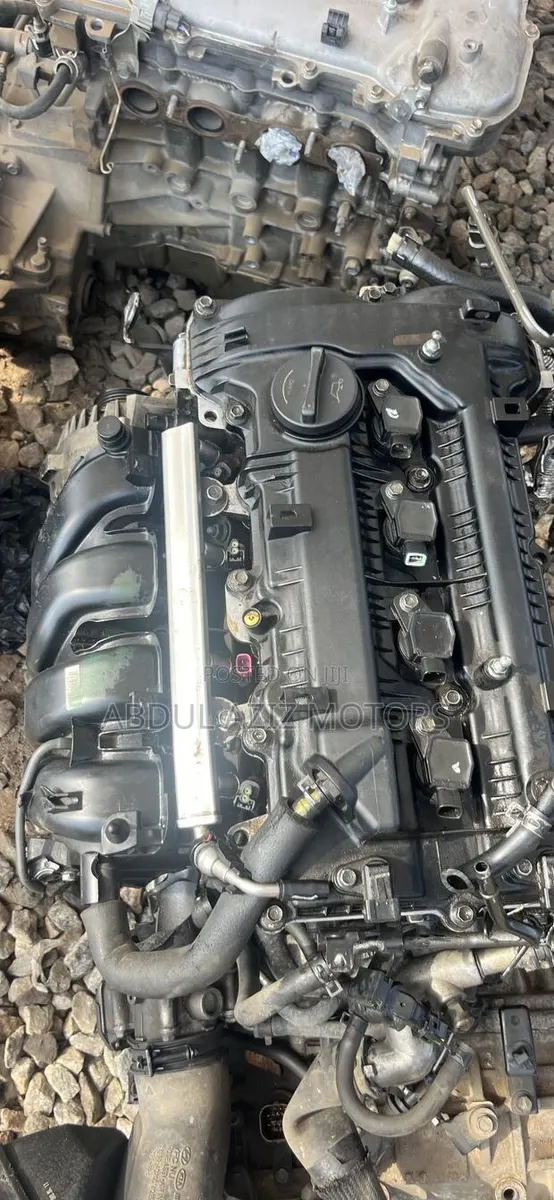 Hyundai Elantra 2010-2014 Engine and Gearbox · Photo 1