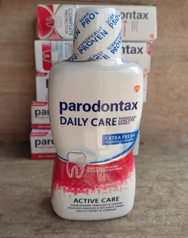 Parodontax Mouthwash · Photo 1