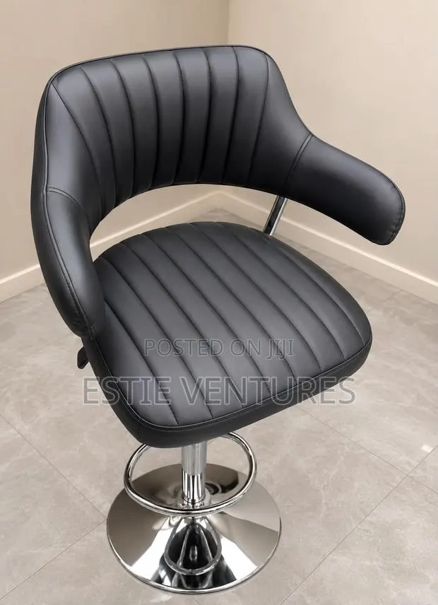 Bar Stool Features · Photo 1