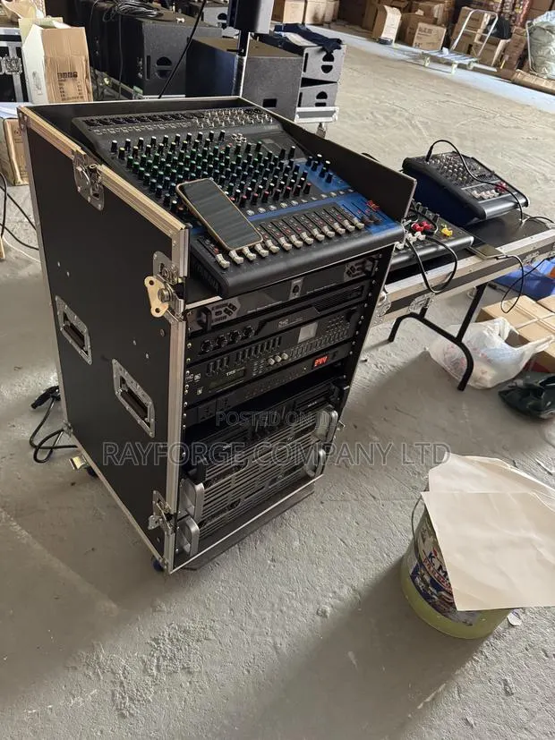 16U Audio Mixer Cabinet · Photo 1
