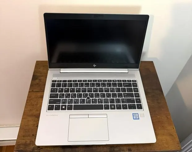 Laptop HP EliteBook 840 G6 8GB Intel Core i5 SSD 256GB · Photo 1