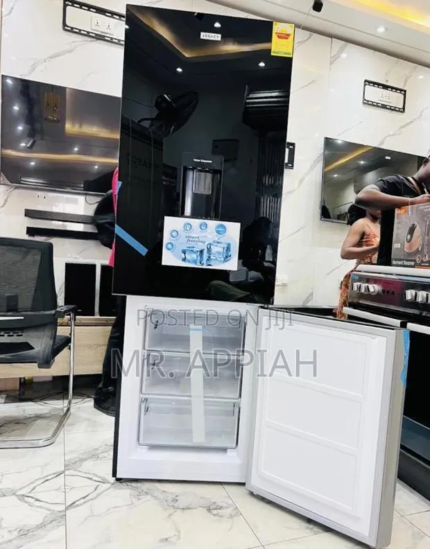 Sleek Design Legacy Bottom Mount Freezer Fridge(311L) · Photo 1