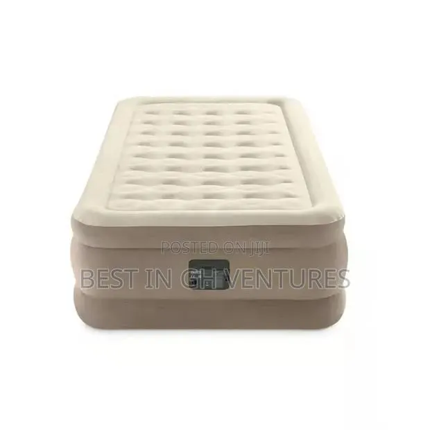 Sing Raised Airbed With Inbuilt Pump · Photo 1
