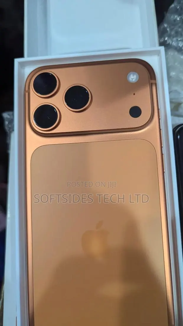 New Apple iPhone 17 Pro Max 256 GB Orange