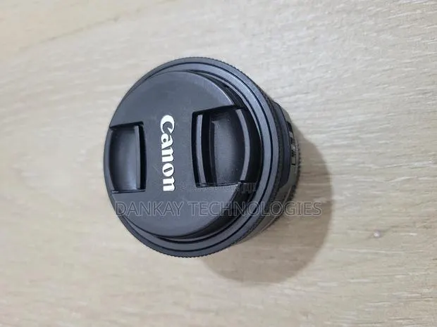 Canon Rf 28mm F/2.8 STM Lens (Canon Rf) · Photo 1