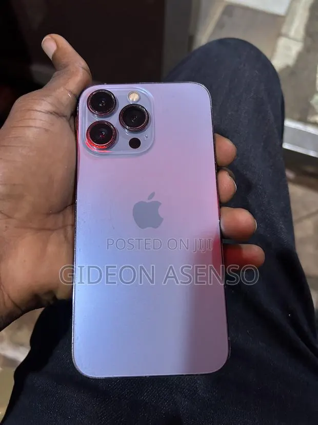 Apple iPhone 13 Pro 128 GB · Photo 1