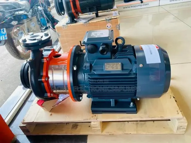 Leo Standard - 20.0hp Water Pump · Photo 1