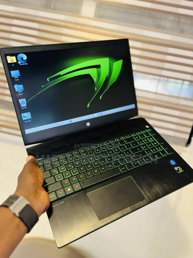 Laptop HP Pavilion Gaming Laptop 15-dk2xxx 16GB Intel Core i5 SSD 512GB · Photo 1