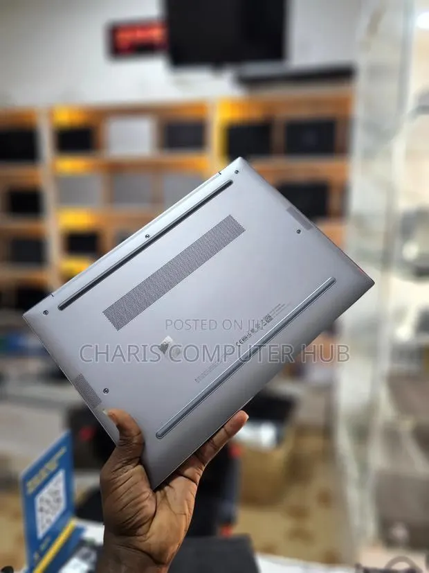 Laptop HP ZBook 14u G6 32GB Intel Core i7 SSD 512GB · Photo 1