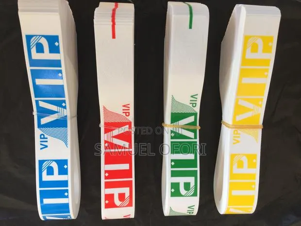 Waterproof Handwristbands · Photo 1