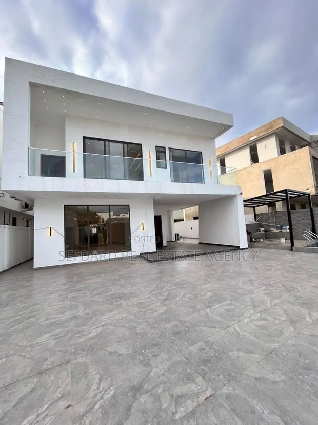 4bdrm House in Sefdard Properties, Nmai-Dzorn for sale · Photo 1