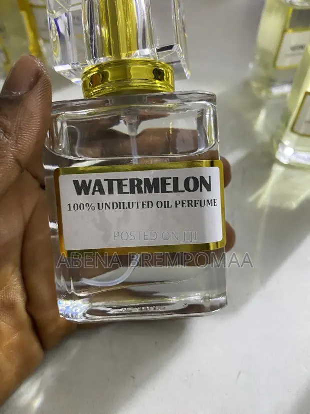 Undiluted Perfume Oil · Photo 1