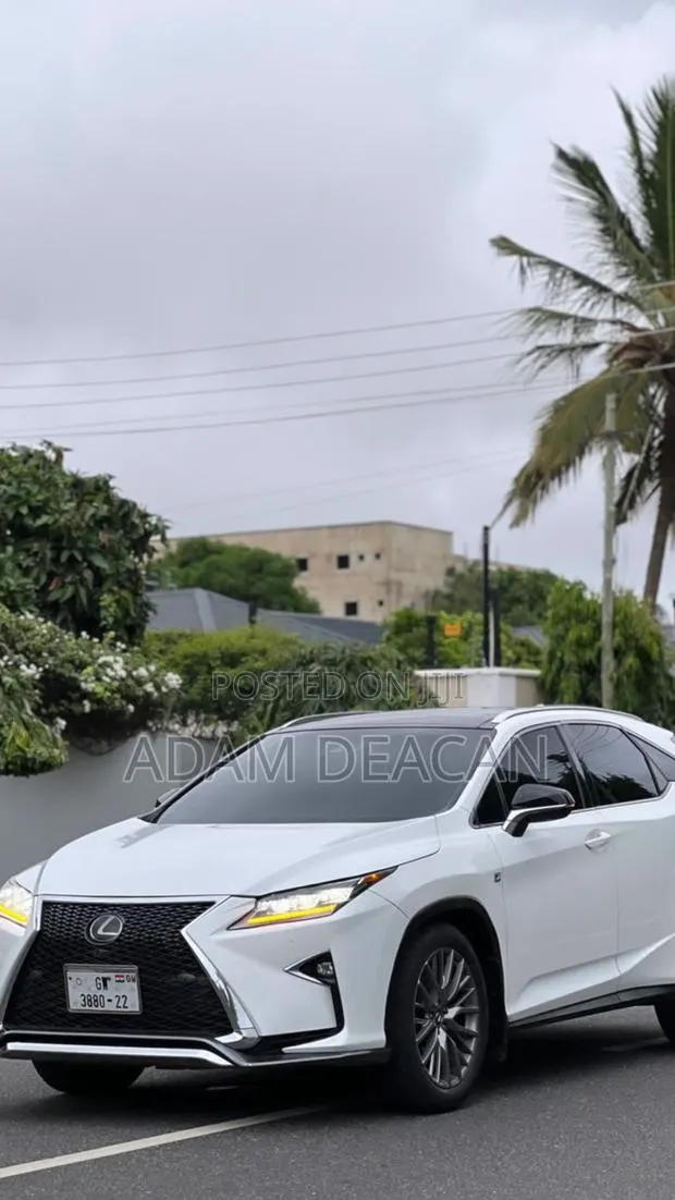 Lexus RX 350 AWD 2019 White · Photo 1