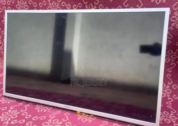 Toshiba TV · Photo 1