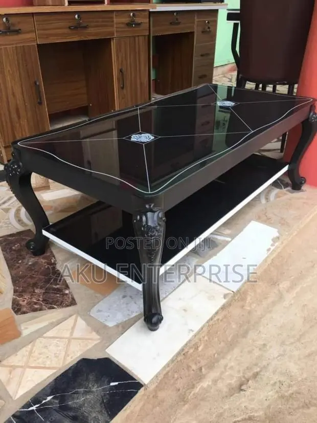 Glass Center Table Black · Photo 1