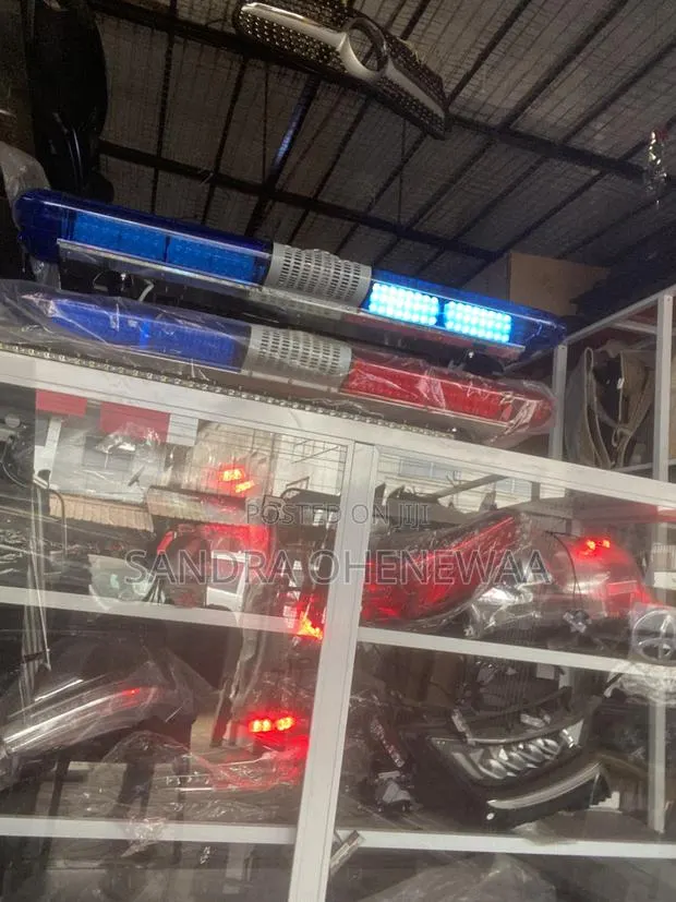 Car Siren Light / Emergency Warning Light Bar · Photo 1