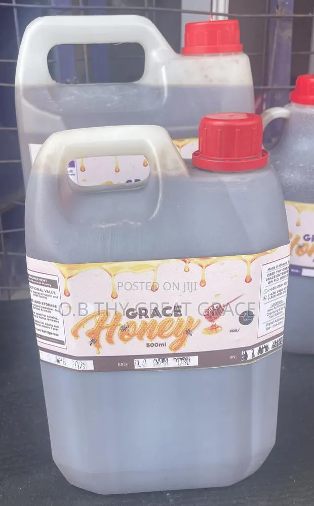 Available Natural 100% Organic and Pure · Photo 1