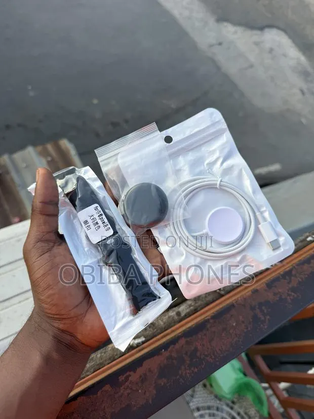 Google Pixel Watch 1 · Photo 2