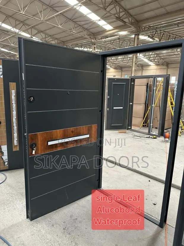 Aesthetically Pleasing Premium Door · Photo 1