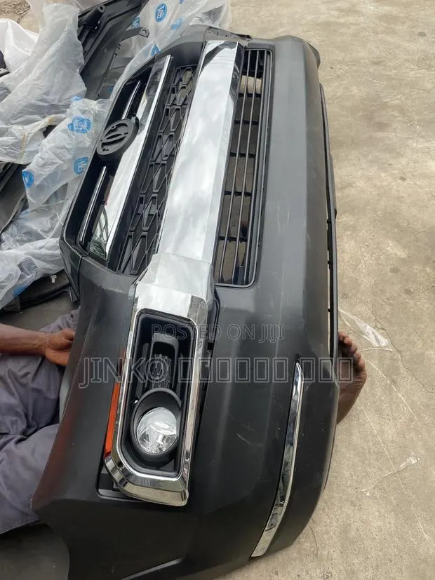 Toyota 4Runner 2014-2024 Complete Bumper as Seen · Photo 1