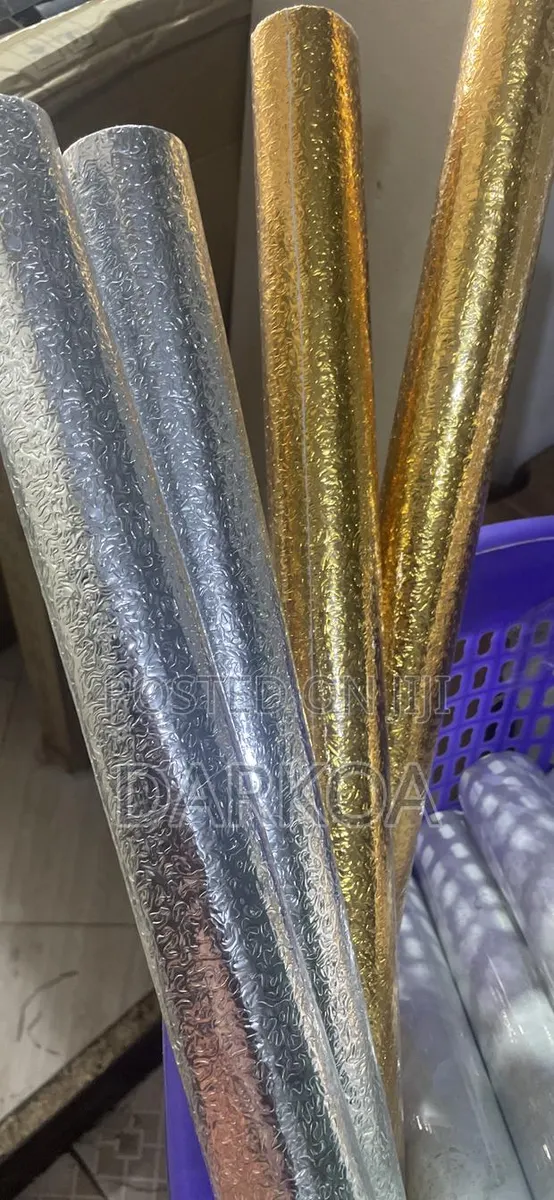 60cm X 5m Aluminum Foil Wallpaper · Photo 1