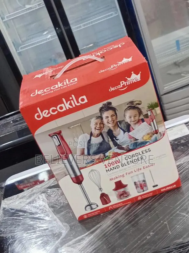 Make Smoothies Anywhere With the Decakila Cordless Hand Blender · Photo 1