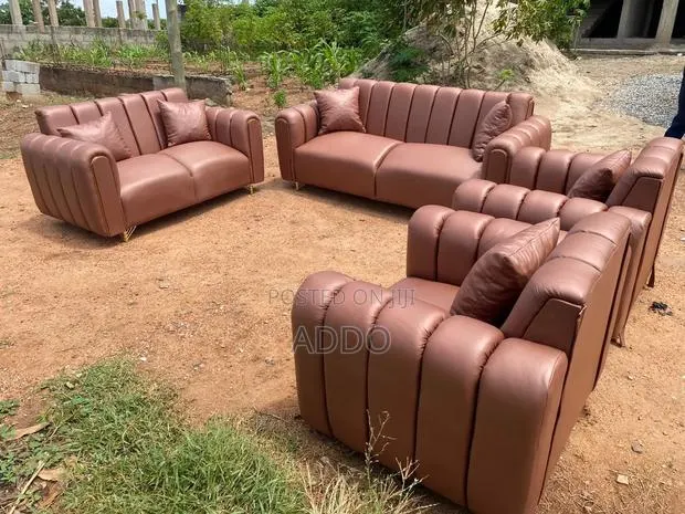 Full Set Sofa Italian Leather for Sale · Photo 1