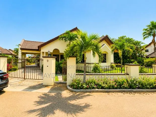 3bdrm House in Buena Vista Homes, Sakumono for rent · Photo 1