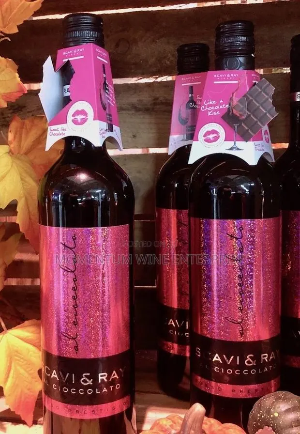 Scavi and Ray Red Wine Chocolate · Photo 1