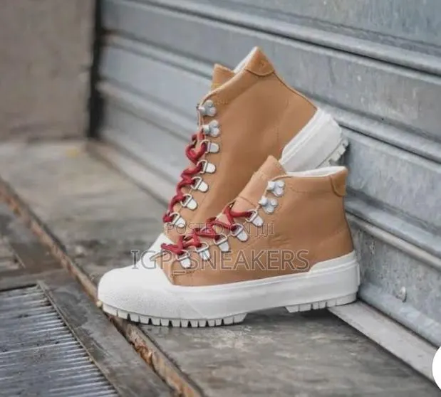 Lacoste Gripshot Mid Winter Boots · Photo 1