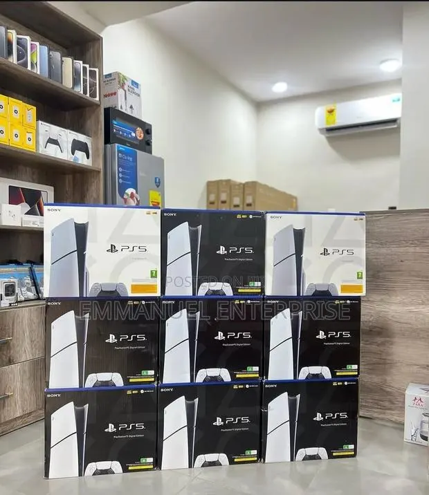 Sony PlayStation 5 Slim Standard Edition · Photo 1