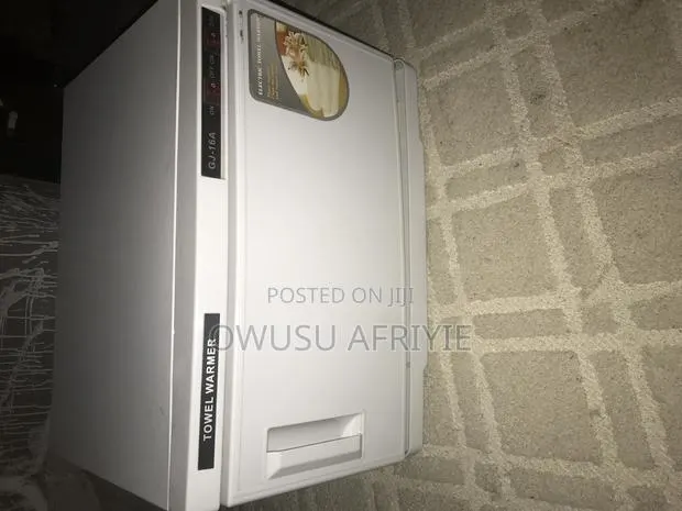 Towel Warmer · Photo 1