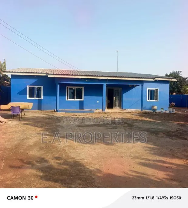 4bdrm House in E A Properties, Frafraha for sale · Photo 1