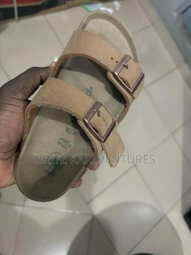 Vegan Birkenstocks · Photo 1
