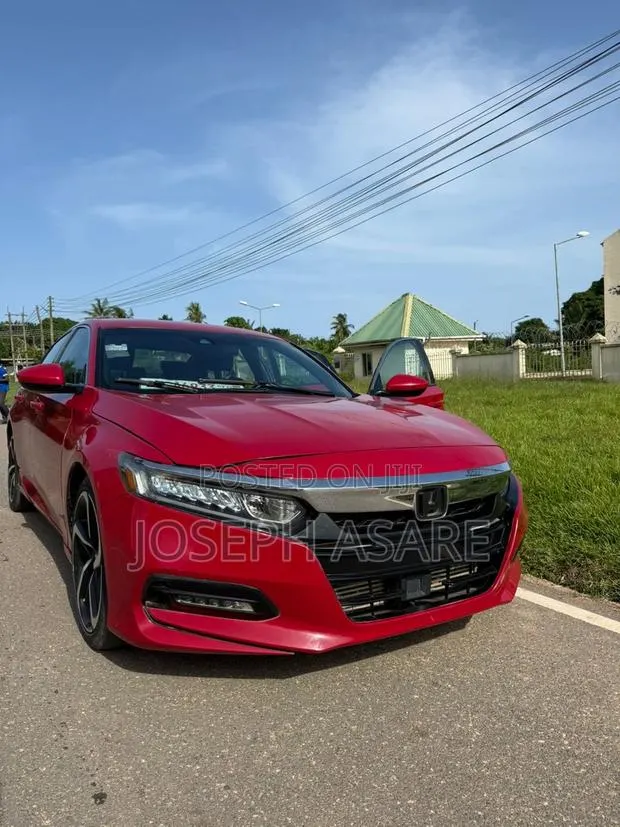 Honda Accord Sport (2.0L 4cyl Turbo 10A) 2019 Red · Photo 1