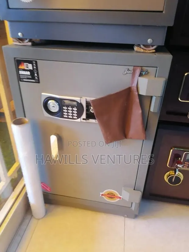 Fireproof Money Safe Box · Photo 1