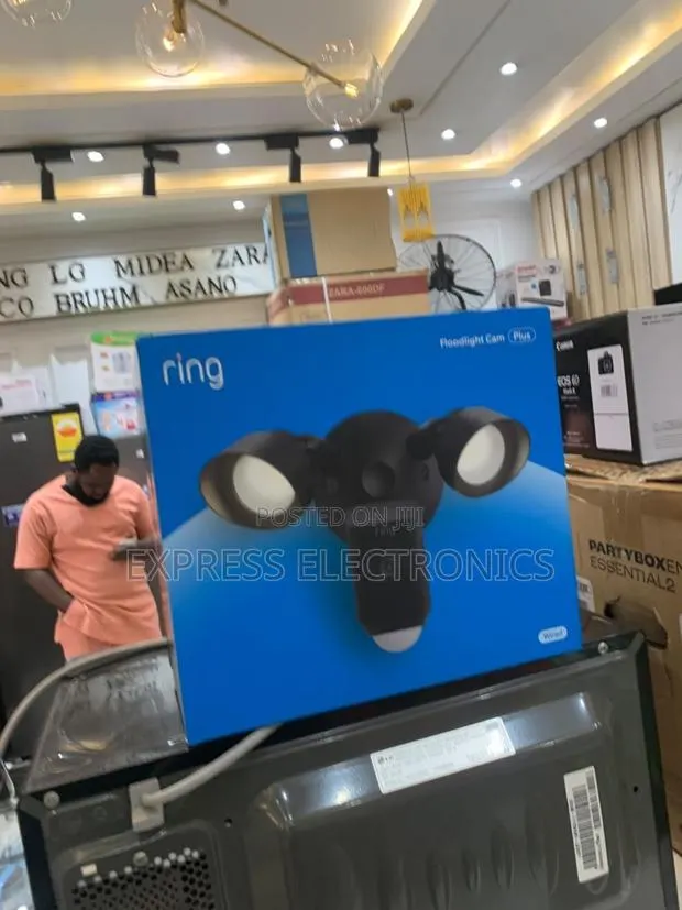 Purchase Ring Floodlight Cam Plus | Outdoor Flood Light · Photo 1