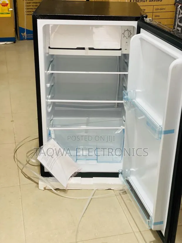 Lovely Nasco 92 L Table Top Fridge · Photo 1