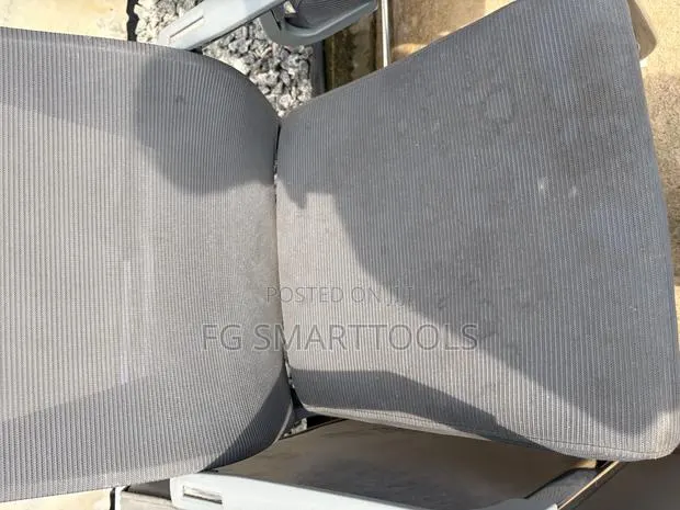 Couch Cleaning and Deep Wash
