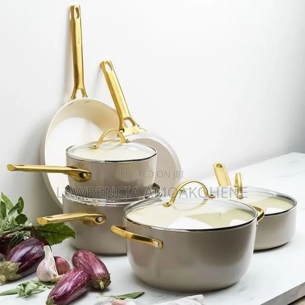 Matching Cookware Set · Photo 1