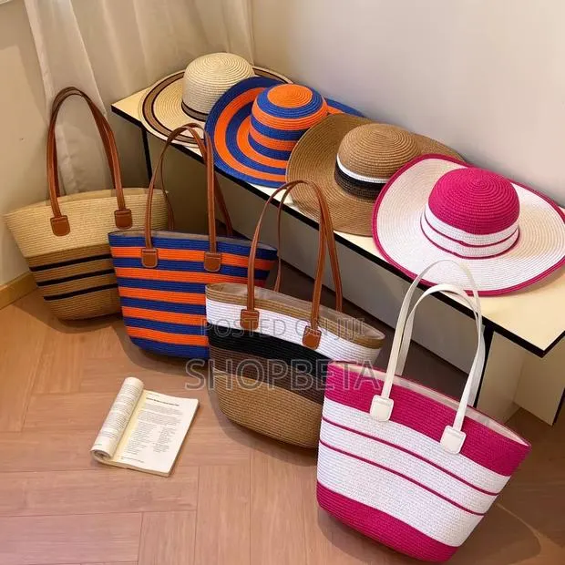 Beach Bag And Hat · Photo 3