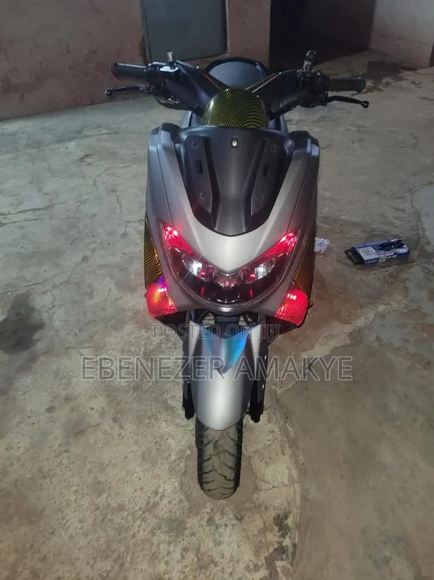 Yamaha NMAX 155 2024 Black · Photo 1
