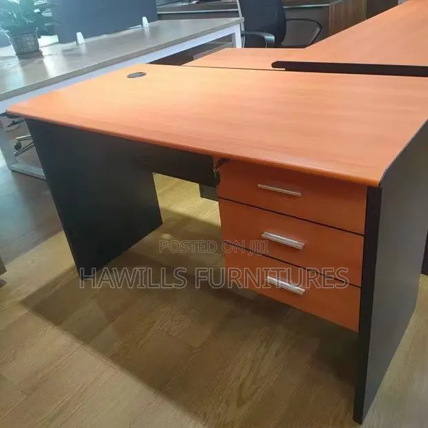 Office Desk (120*60cm) · Photo 1
