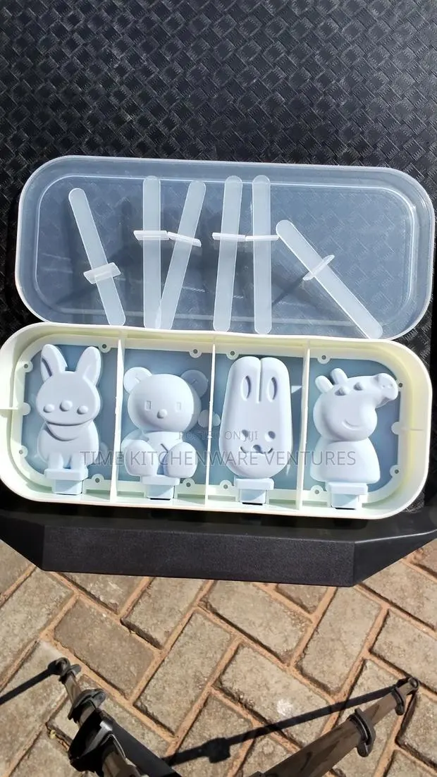 Silicone Icecream Mould With Cover · Photo 1