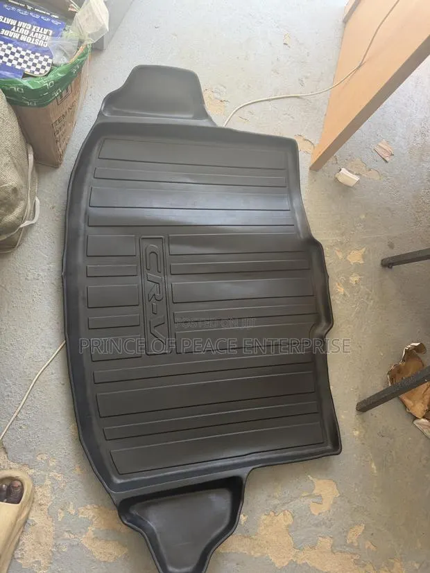 Honda CRV 2023 2024 Boot Mat or Carpet · Photo 1
