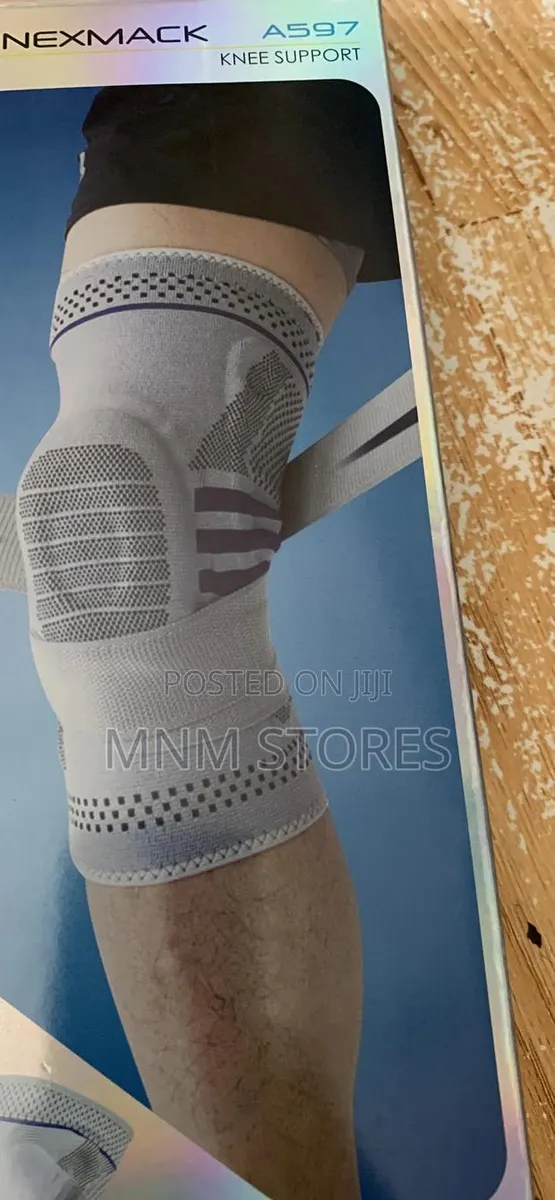 Knee Support Brace · Photo 1